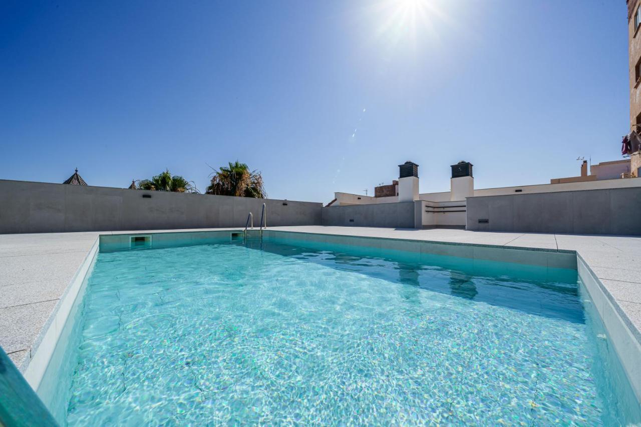 Malaga Old Town Pool & Parking Apartman Kültér fotó